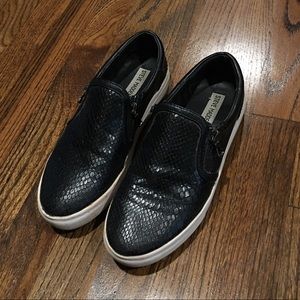 Black Textured Steve Madden Slip On’s